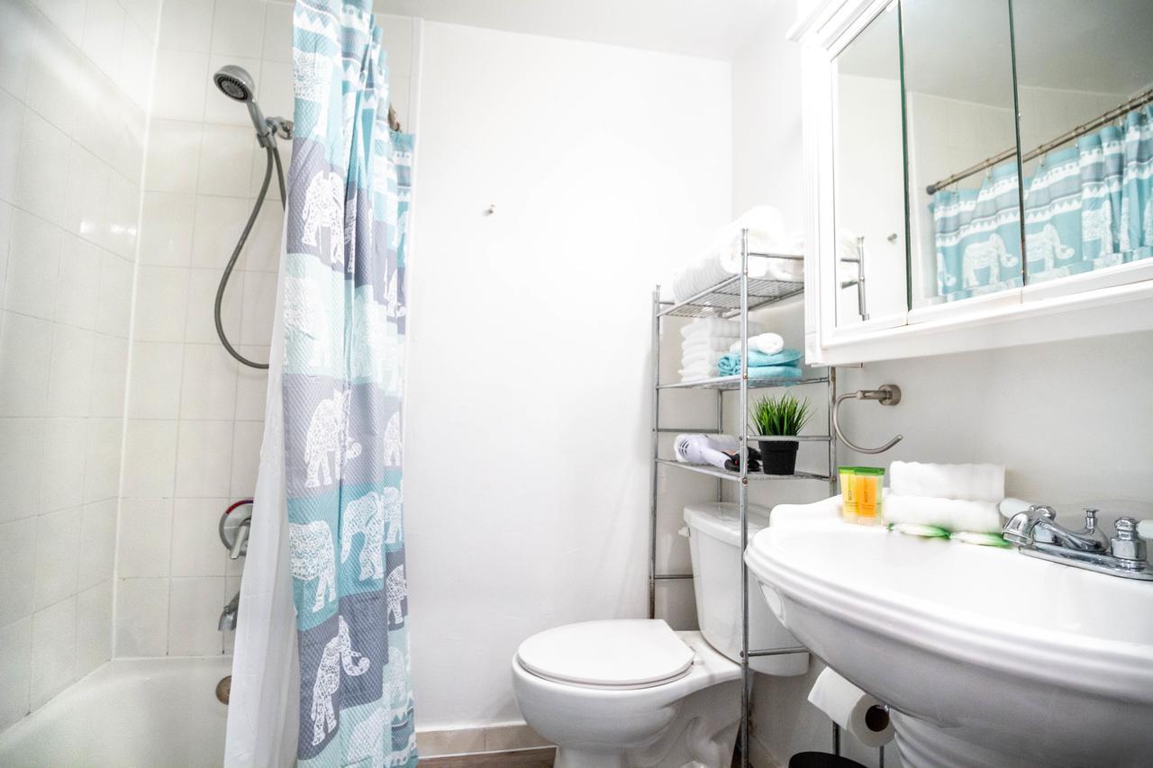 Ocean Walk Apartments Miami Beach Rum bild